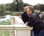 Im Schlossgarten hatten J�rg und Wolfgang noch Zeit und Muse f�r ein Fachgespr�ch.